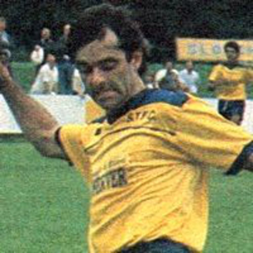 Des McMahon (Photo: Slough Town FC)