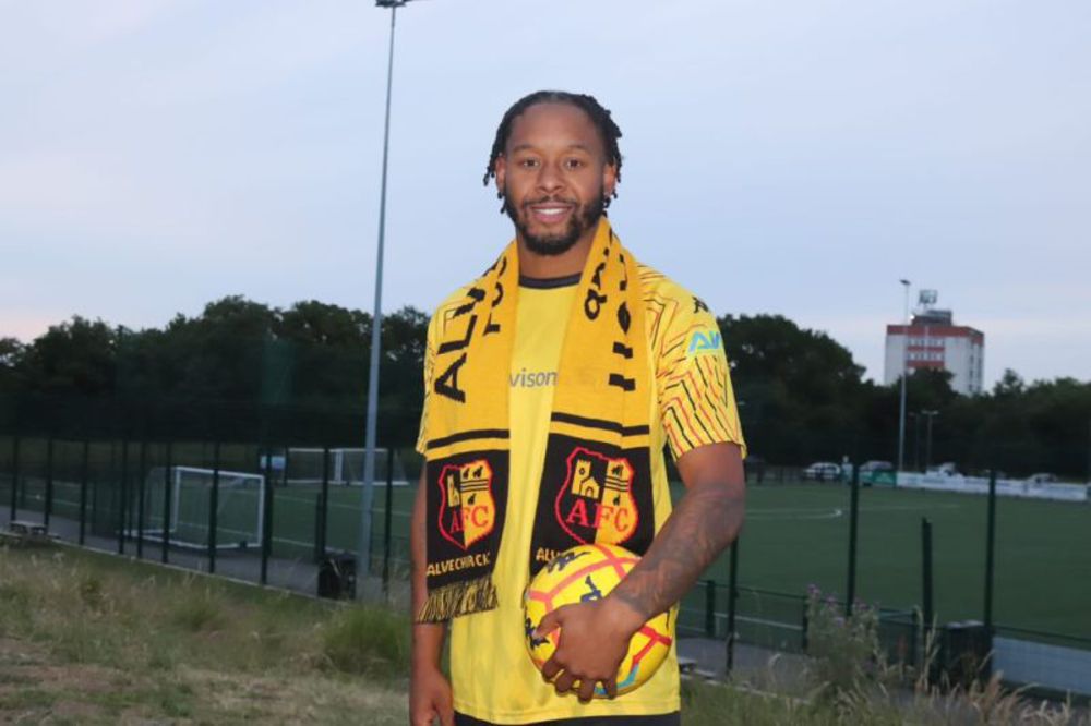 Jaanai Gordon joins Alvechurch