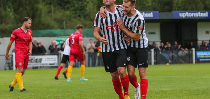 Billy Kee celebrates