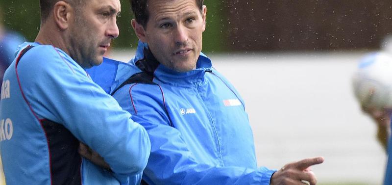 Ian King (right)