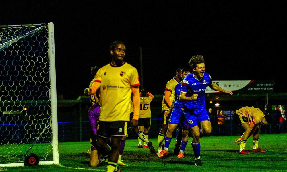 LEISTON | BLOIS IN BLOOM