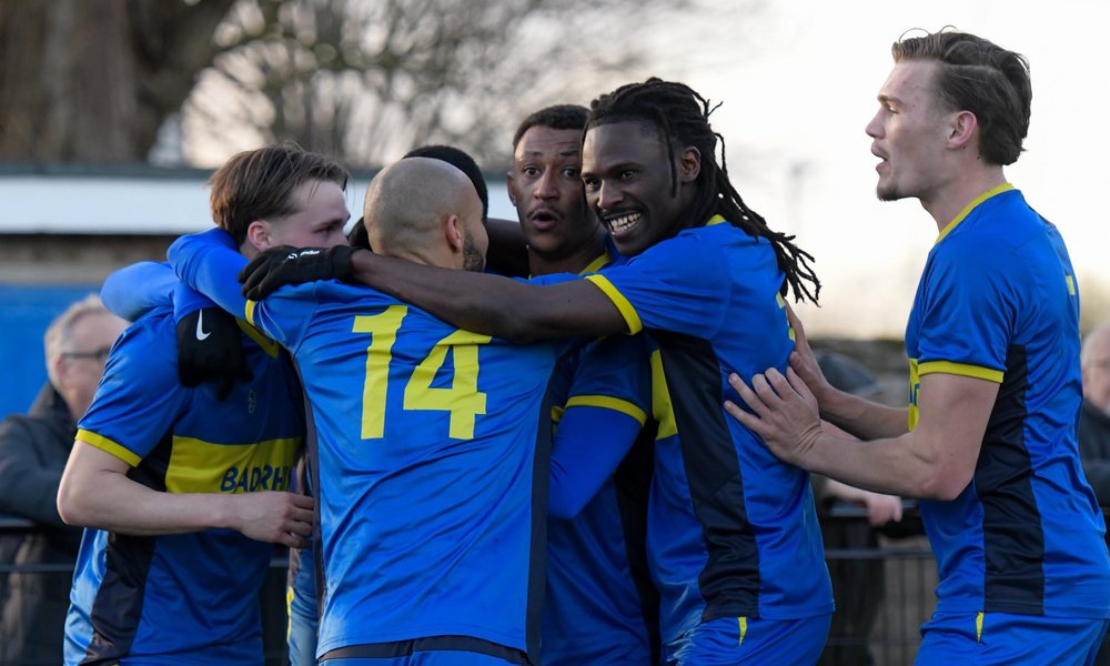 THE ROUND-UP | SATURDAY ACTION